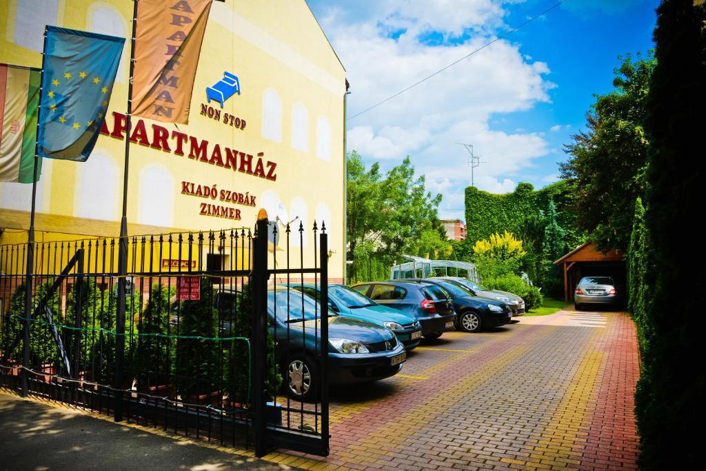 Bl Luxus Apartman Szeged Bagian luar foto