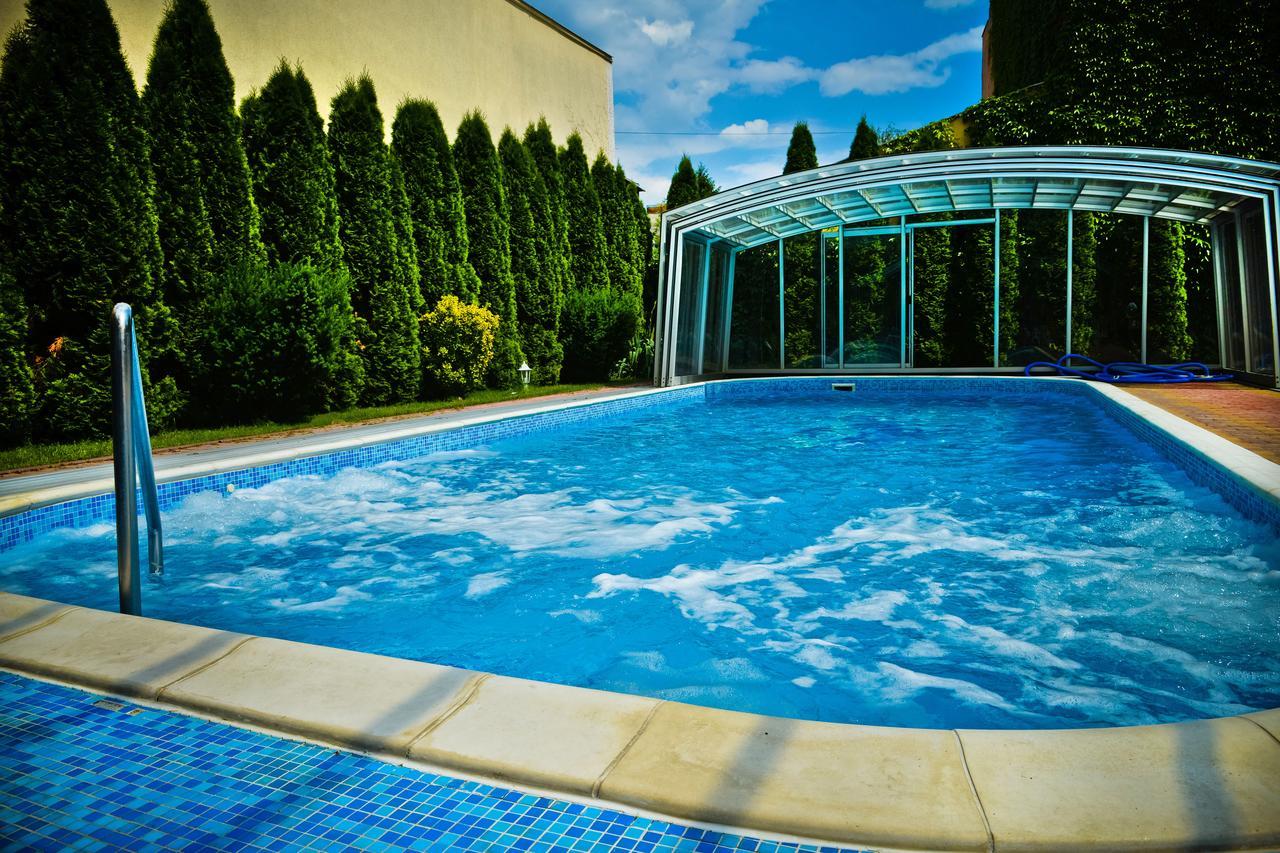 Bl Luxus Apartman Szeged Bagian luar foto